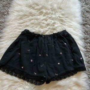 Black Floral Lace Trim Shorts